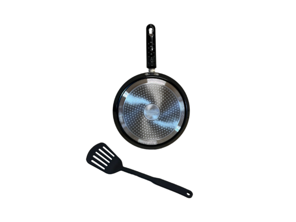 Panvica na palacinky s lopatkou