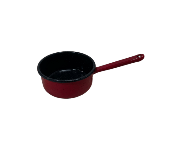 Smaltovaná rajnica v červenej farbe a čiernym vnútri z hornej strany s rúčkou. Vhodná do každej kuchyne. Retrokuchynka.sk