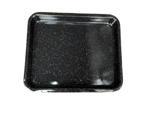 smaltovaný pekáč v čiernej farbe