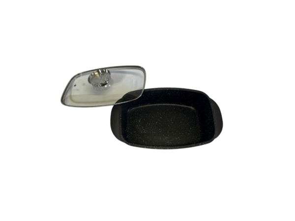 Kameninový pekáč s otvoreným vekom v čiernej farbe