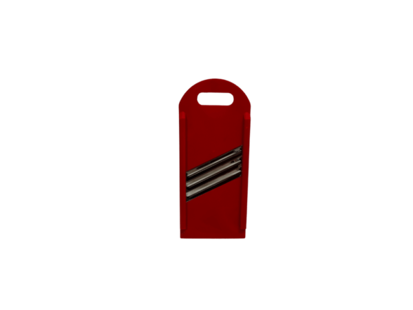 plastové struhadlo v červenej farbe